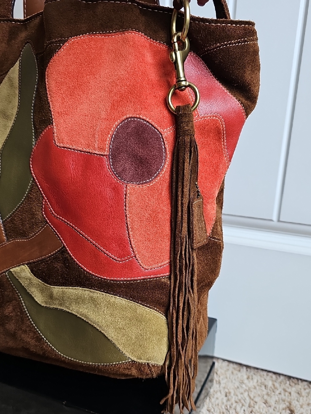 RARE Vintage 2006 Coach Limited Edition "Poppy for Peace" Suede Tote 9259 - EUC - Picture 14 of 15